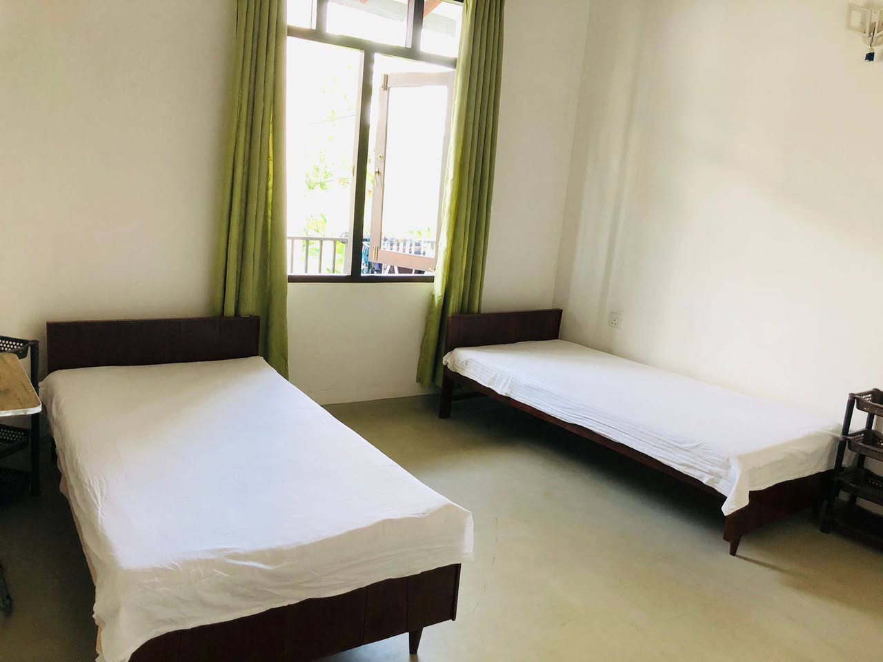 A Sharing room for 2 girls near kottawa- Makumbura highway entrance