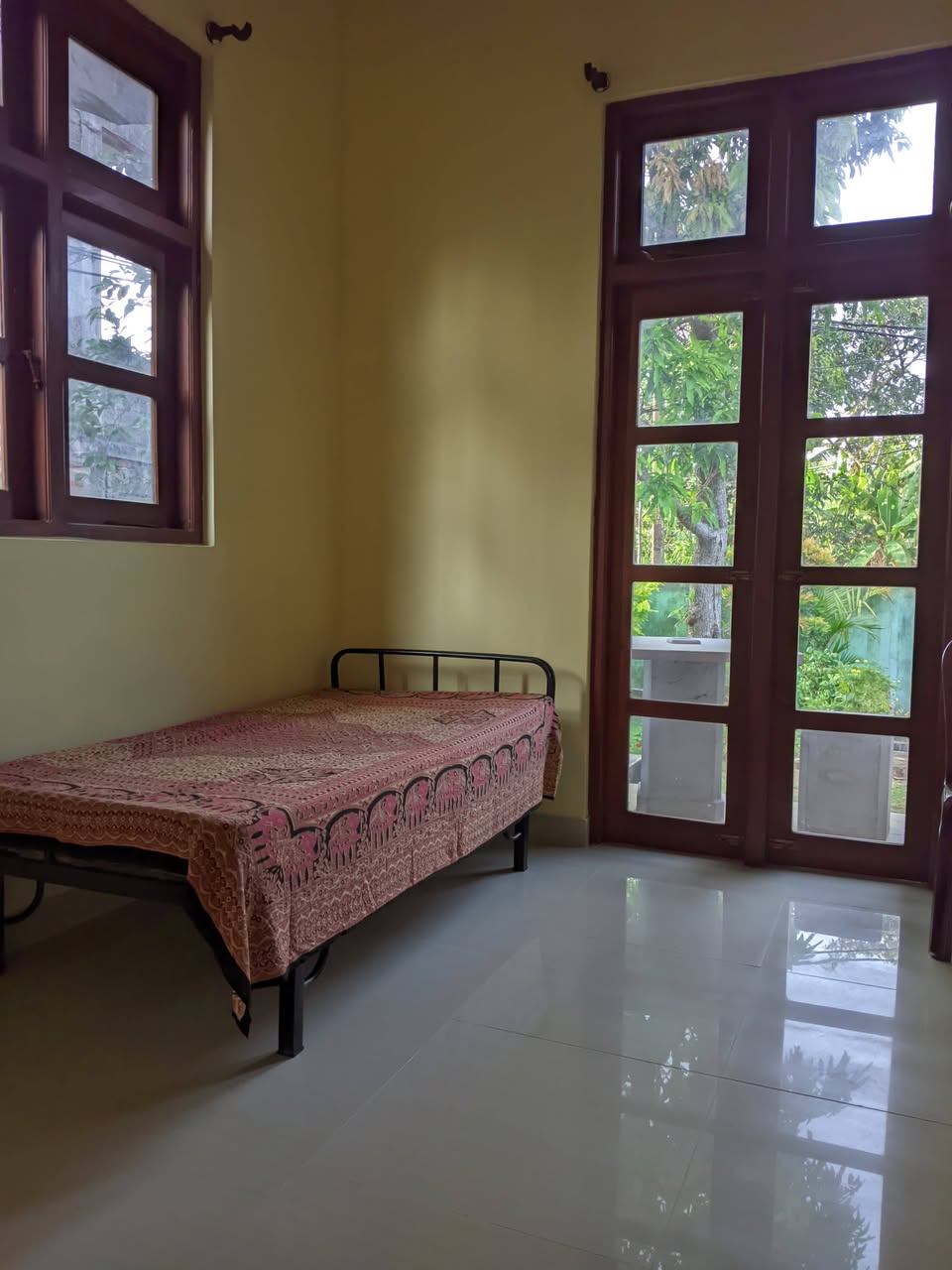 Room for rent girls in Nugegoda