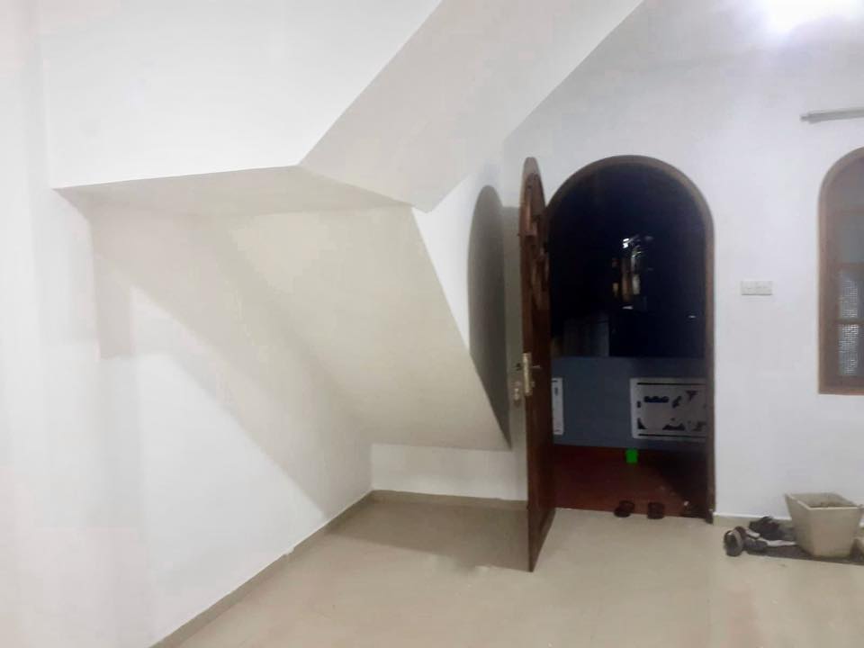 An Upstair to rent in Rajagiriya