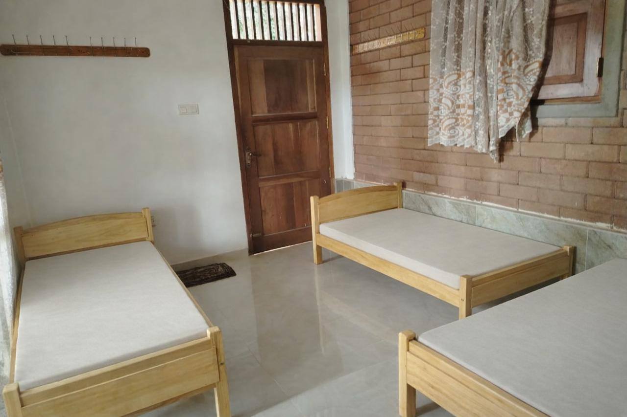 A sharing room Available for boys in Malabe