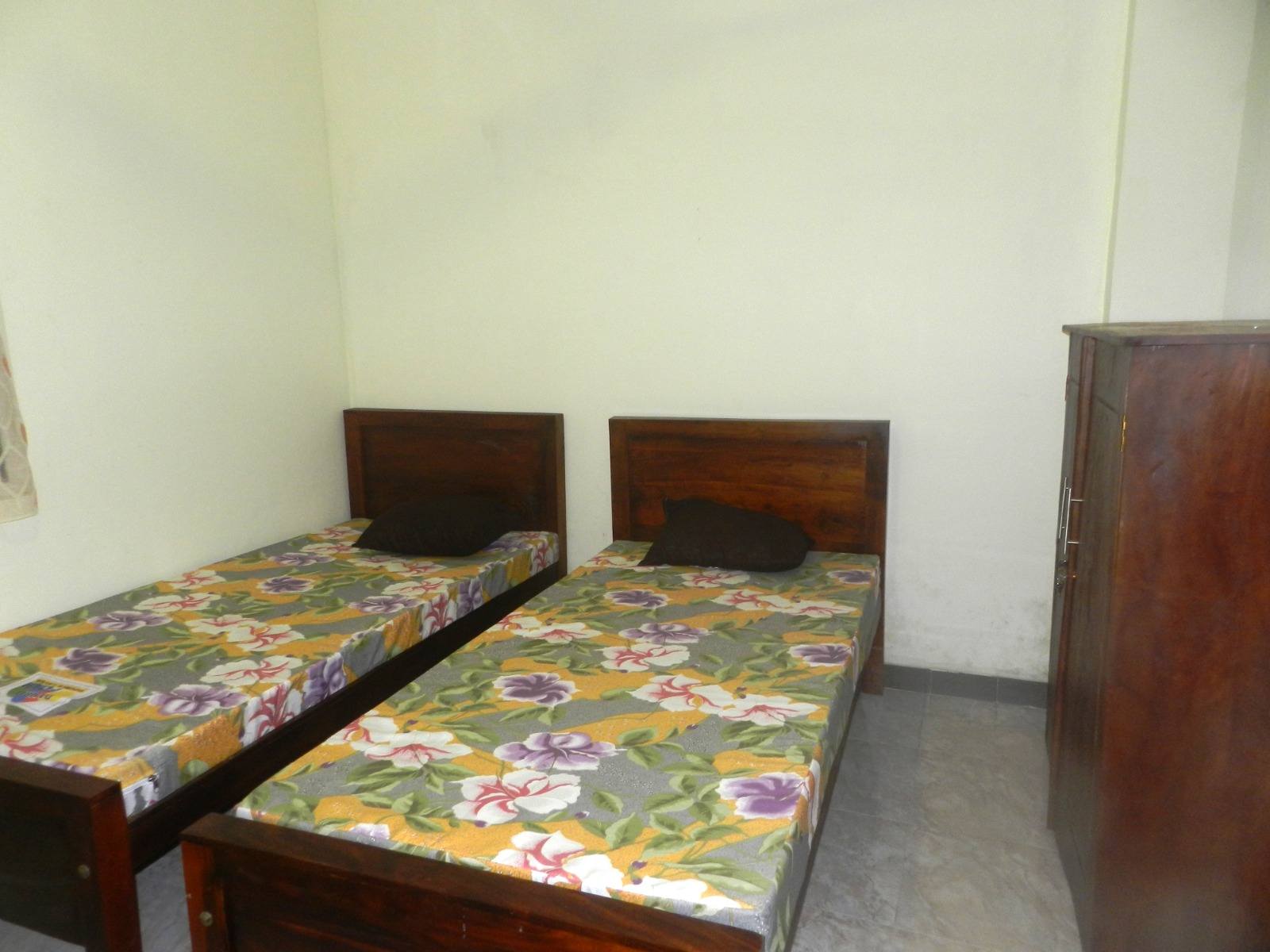 Rooms For Rent in Dehiwala Junction For Working Males