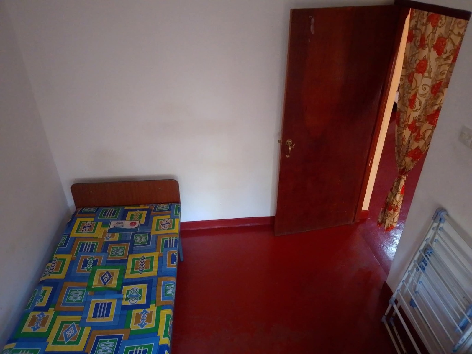House/Room for Rent for Students (Girls 👧 ) in Peradeniya -  in , 