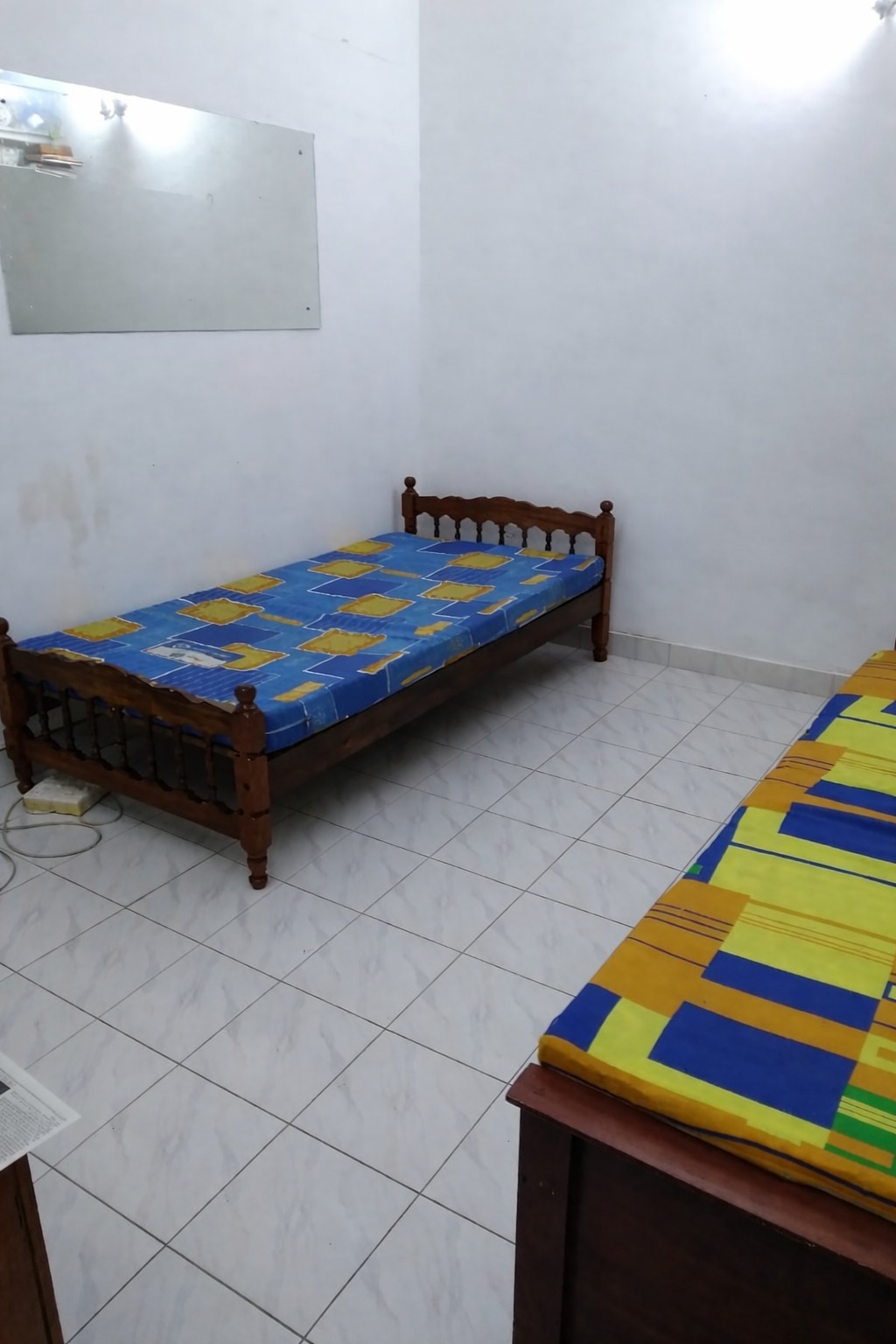 Sharing annex for female near NHSL