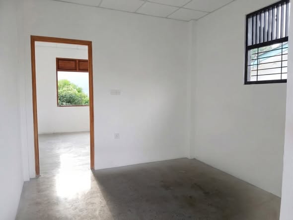 Ladies Only Sharing Room Available – Attidiya, Dehiwala
