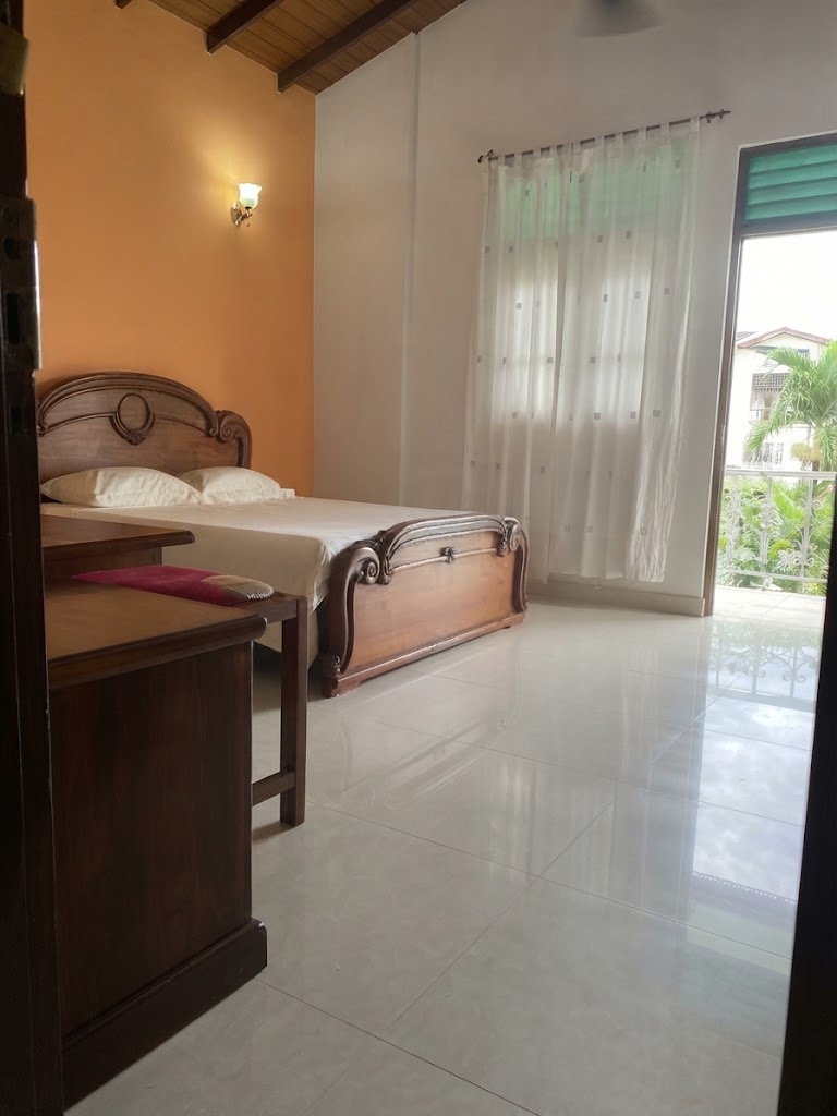 Furnished room for rent in Maharagama 